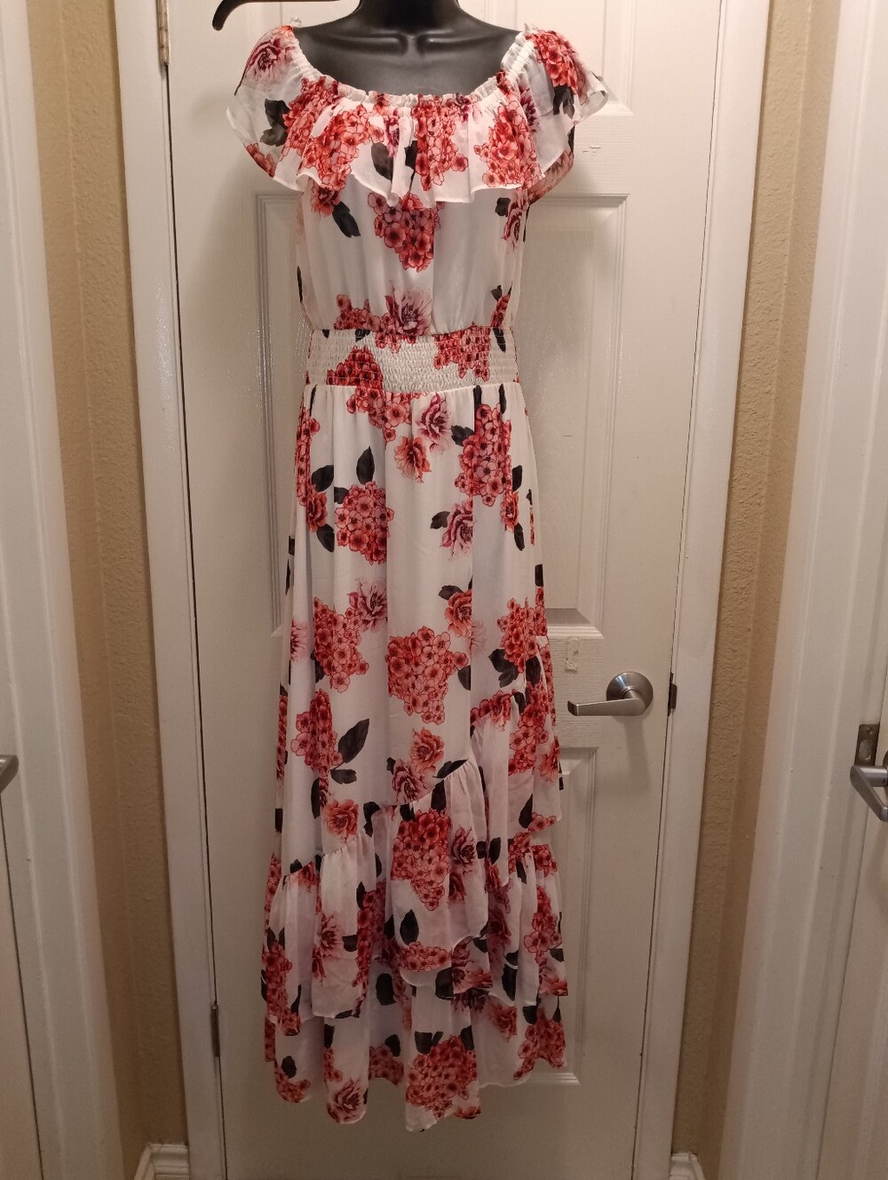 White House Black Market Floral On & Off-Shoulder Maxi Dress w Ruffled Layer Hem